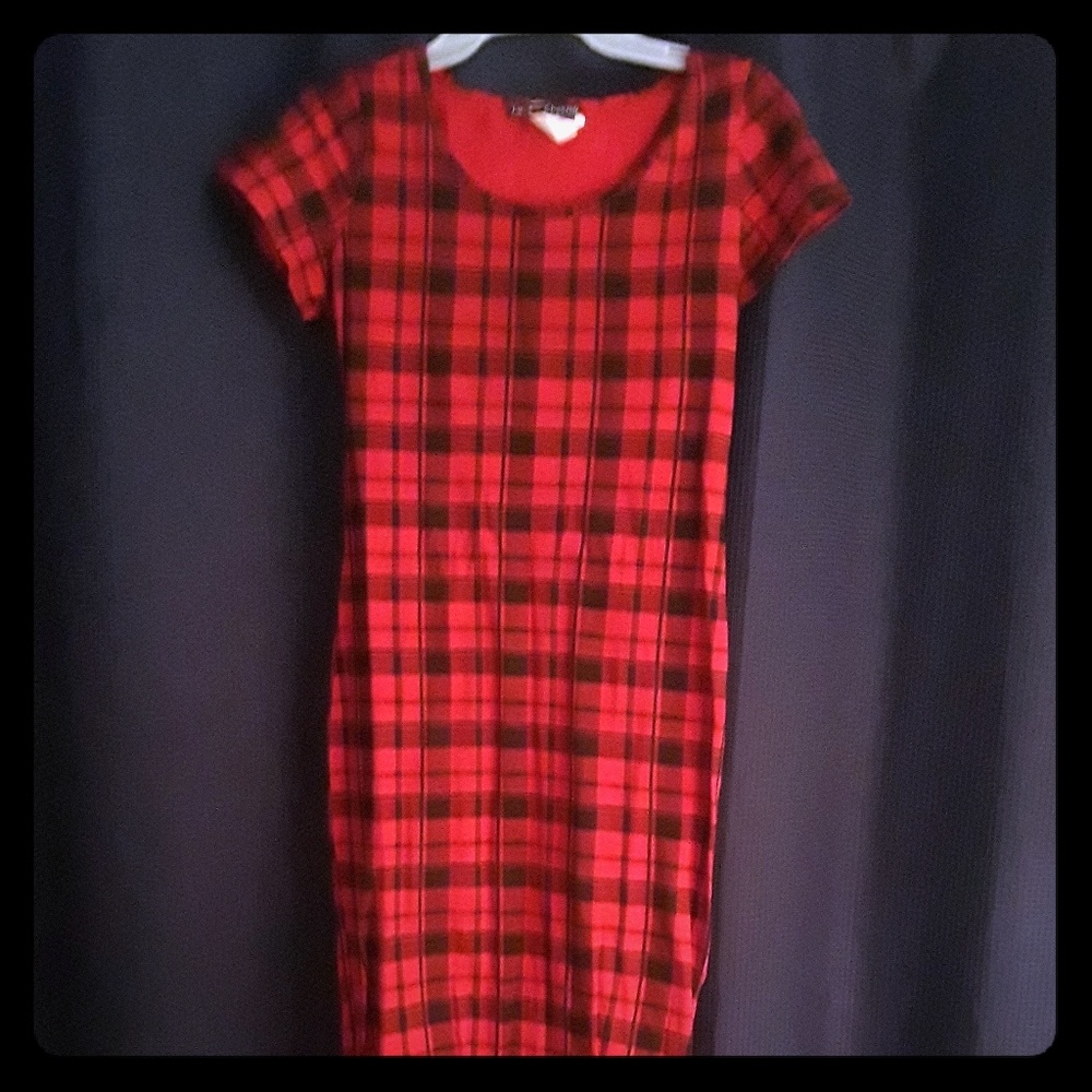 Cute 😍Plaid Dress